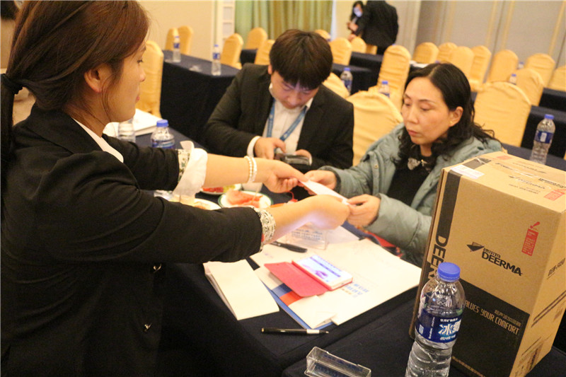 1448422988111390.jpg IMG_1857.jpg